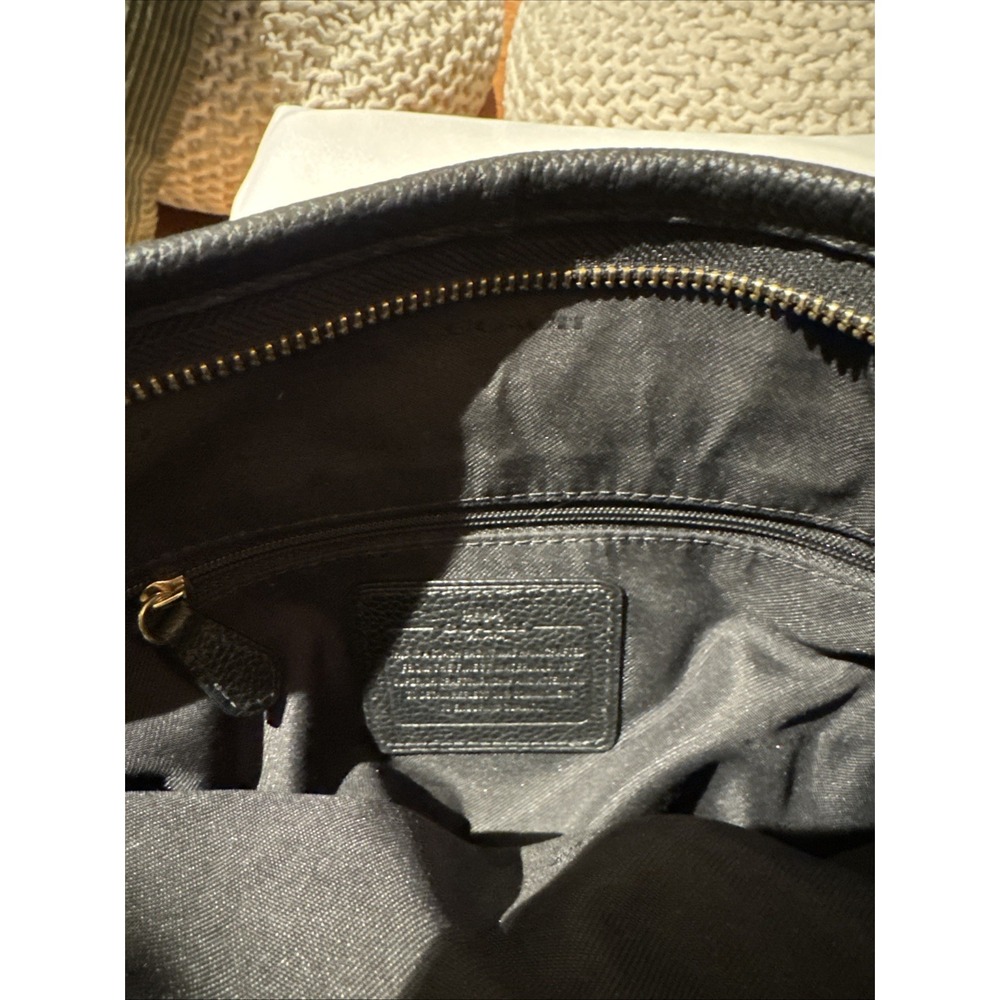 Coach Pebbled Leather Small Dufflette 36536 Shoulder Bag Purse Black Career City - Picture 7 of 10
